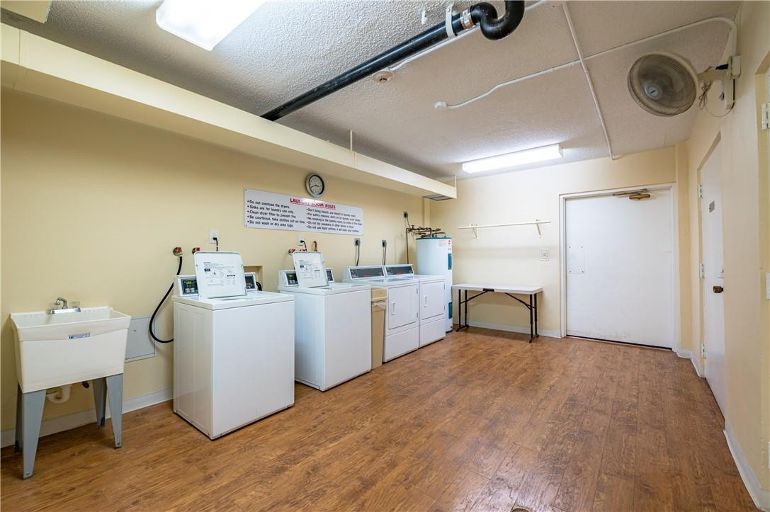 Hillcrest Condo - Residential