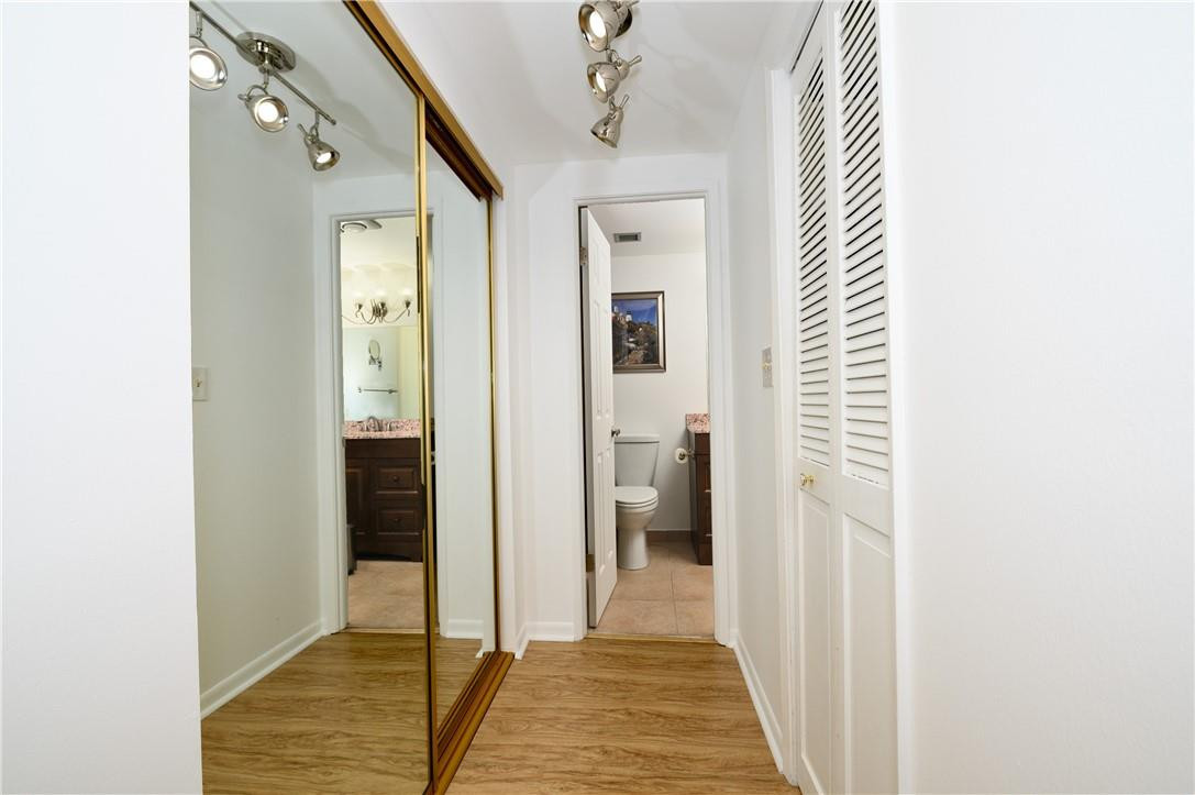 Hillcrest Condo - Residential