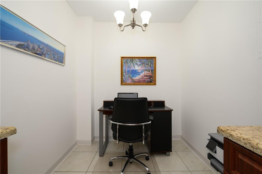 Hillcrest Condo - Residential