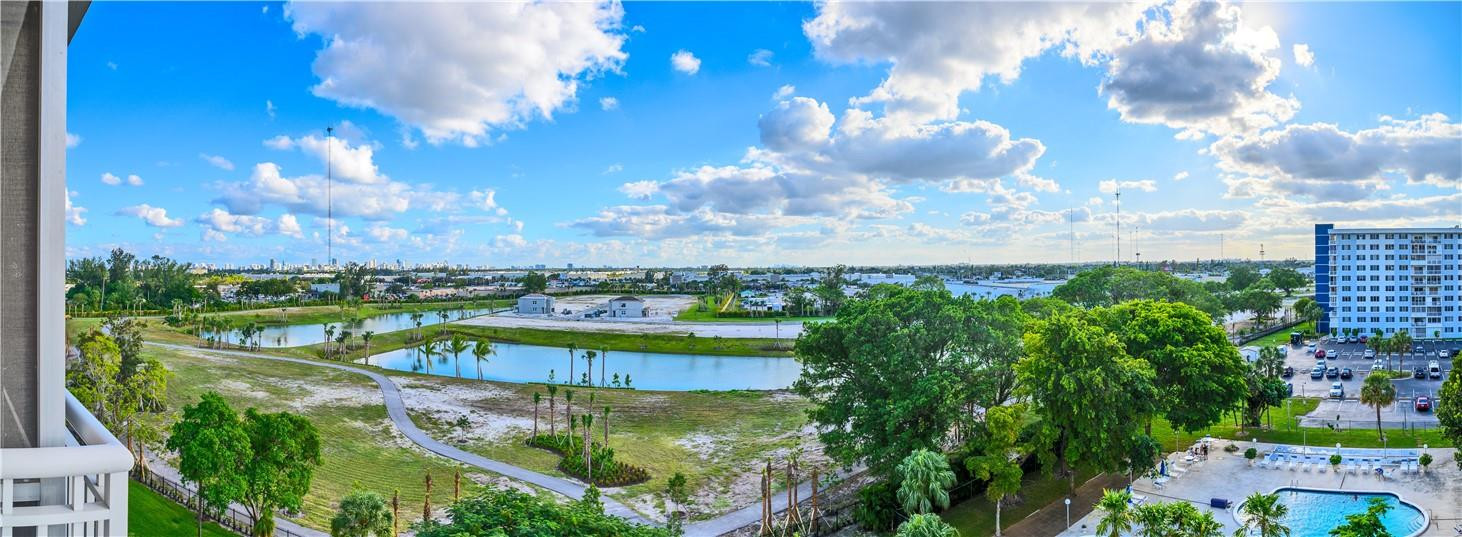 Hillcrest Condo - Residential