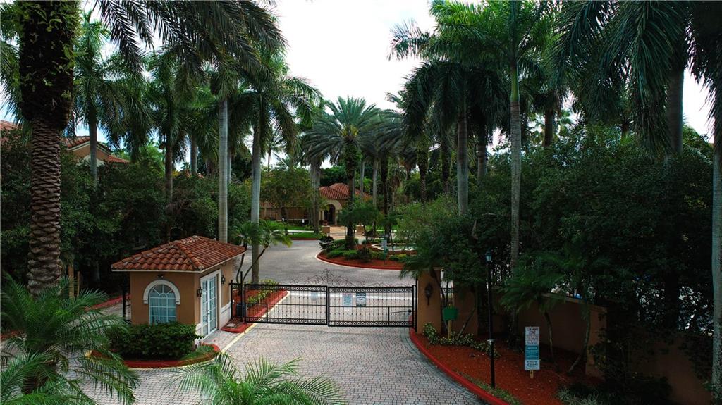 CARRINGTON AT COCONUT CRE - Residential