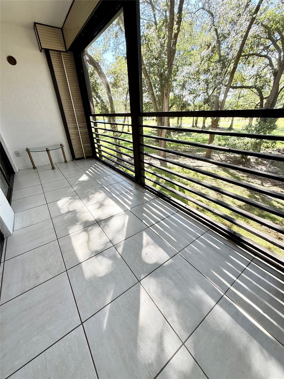 CONCORD VILLAGE CONDOMINI - Residential Lease