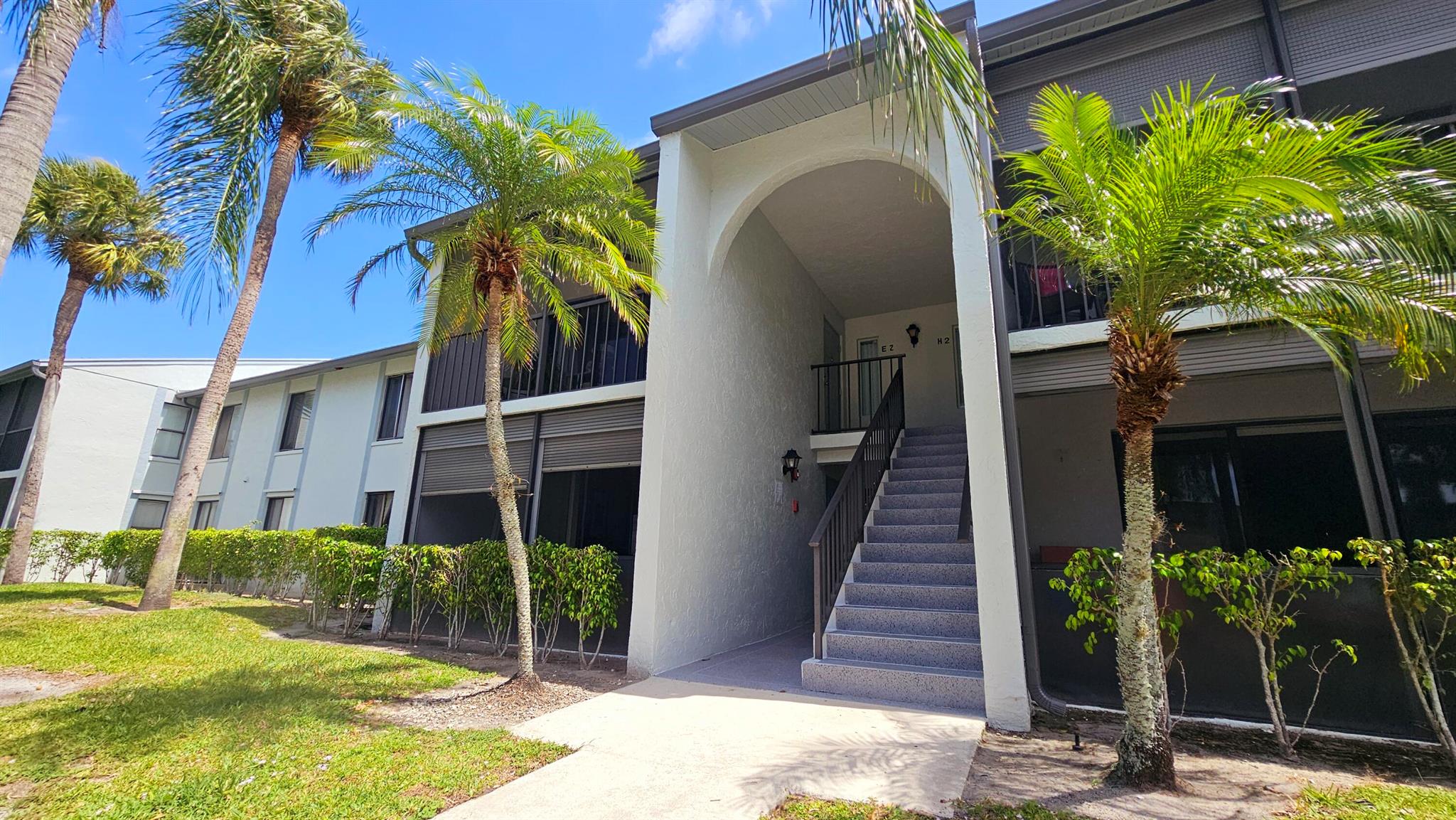 PALM CLUB VILLAGE I CONDO - Residential Lease