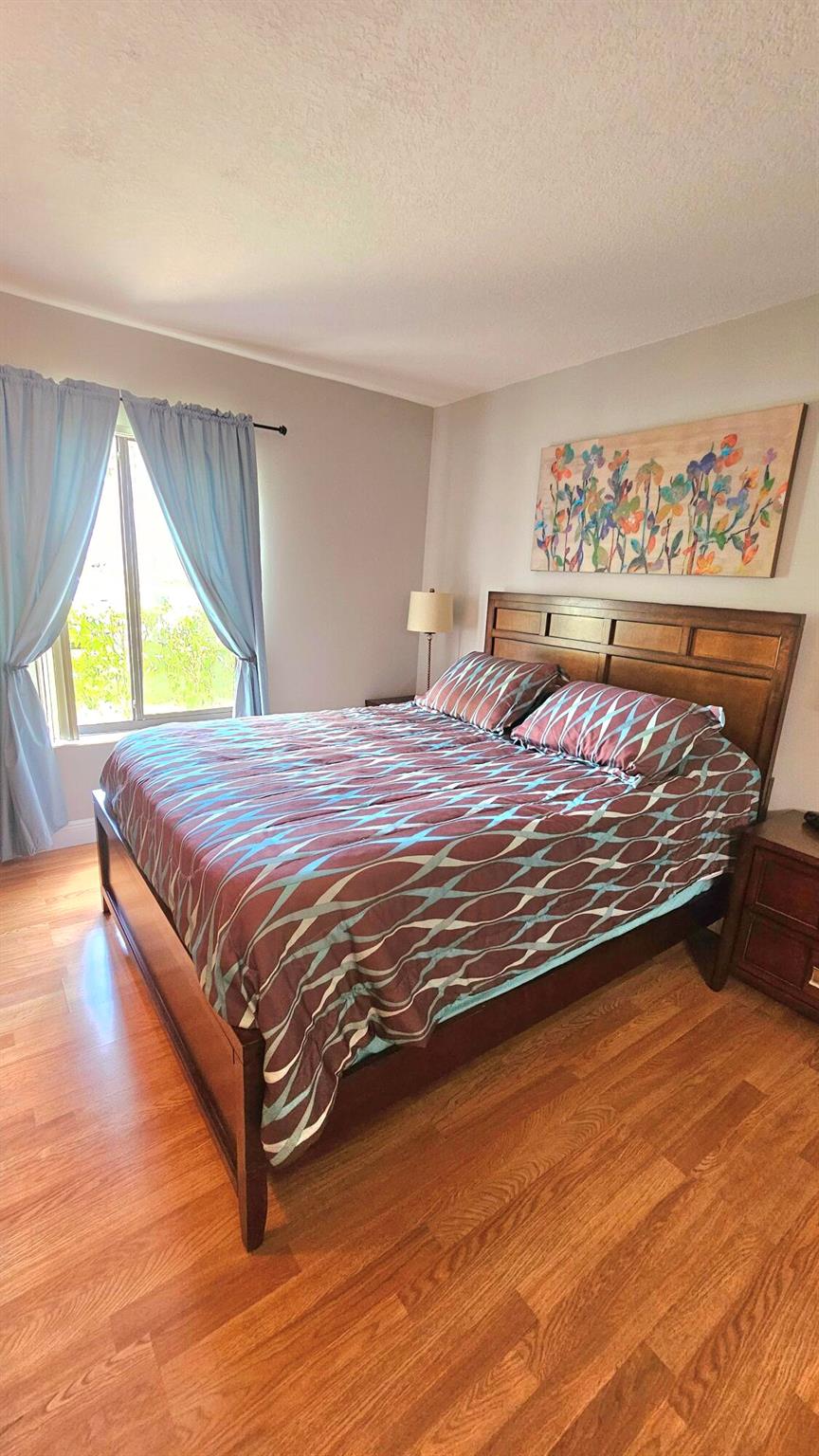 PALM CLUB VILLAGE I CONDO - Residential Lease