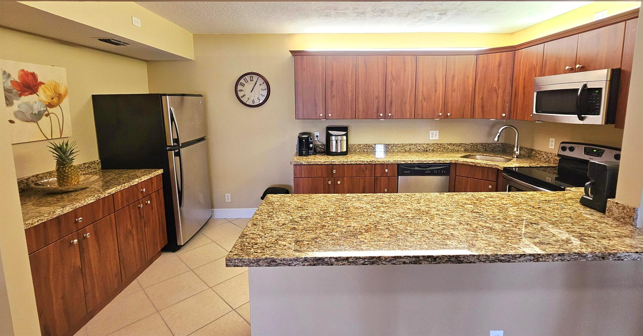 PALM CLUB VILLAGE I CONDO - Residential Lease