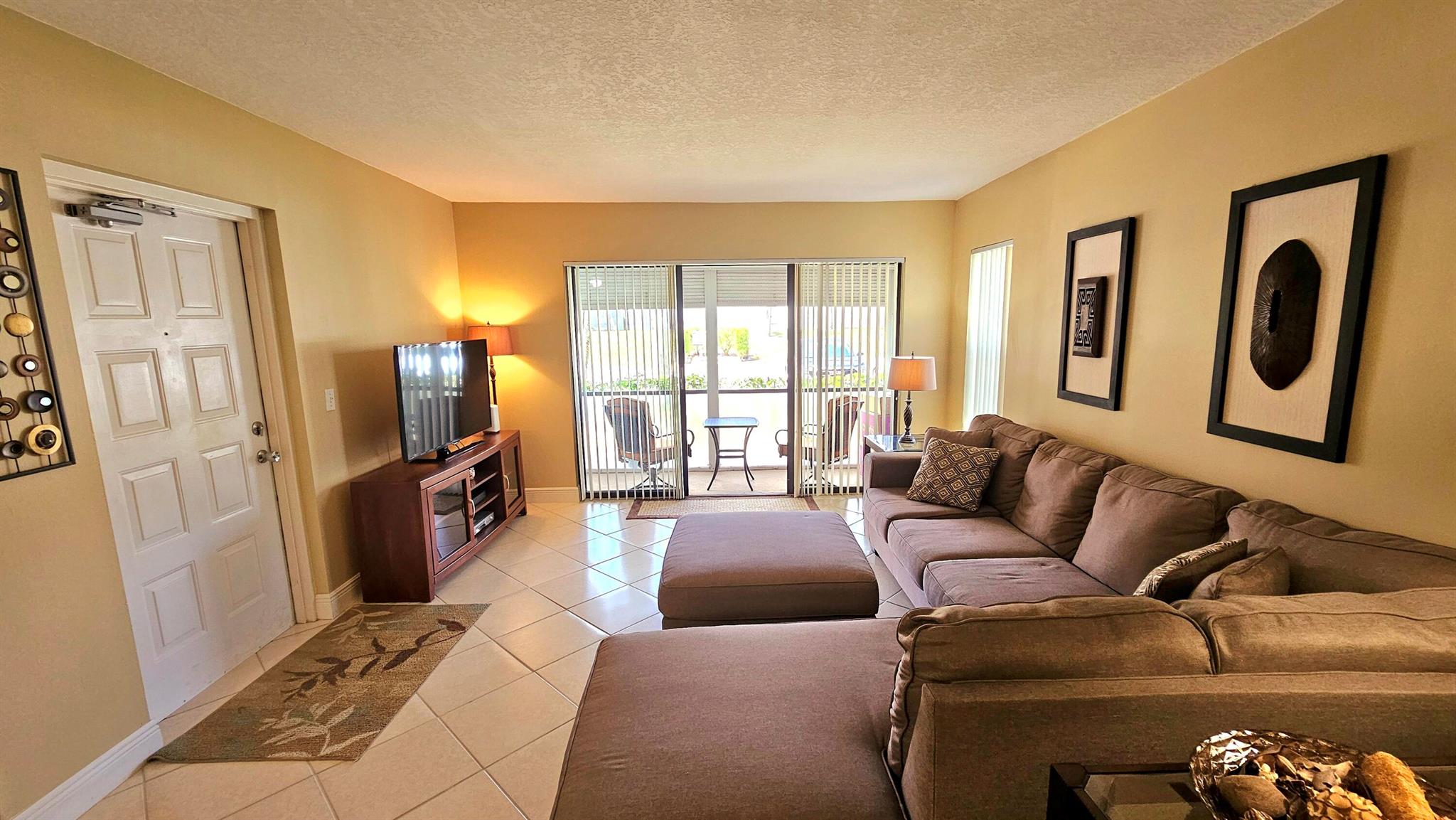 PALM CLUB VILLAGE I CONDO - Residential Lease