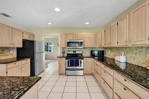 Single Family Residence in Cooper City FL 11302 Port St St 12.jpg