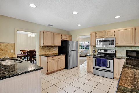 Single Family Residence in Cooper City FL 11302 Port St St 13.jpg