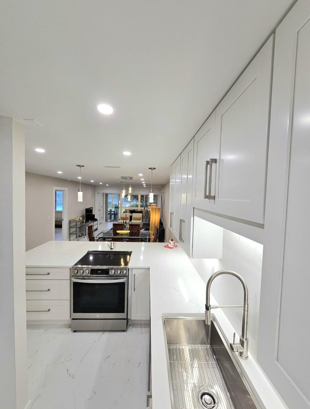 Pines of Delray North Condo - Residential Lease