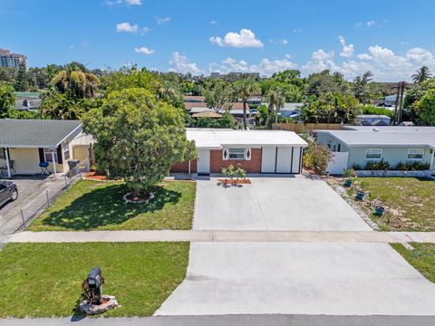 3852 Catalina Road Palm Beach Gardens FL 33410
