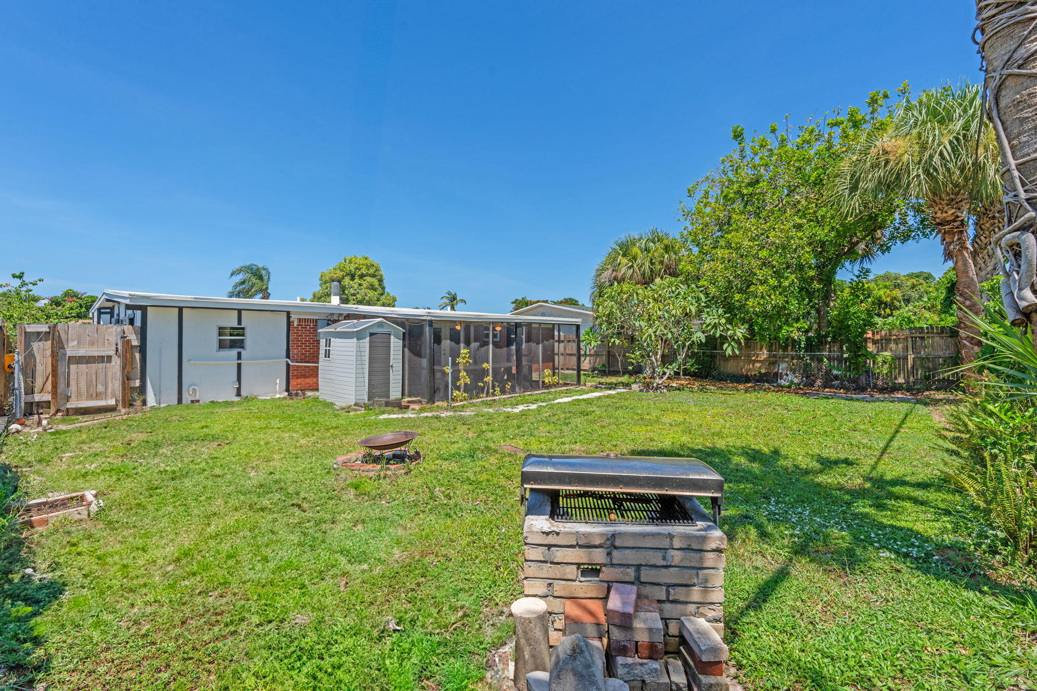 CABANA COLONY - Residential