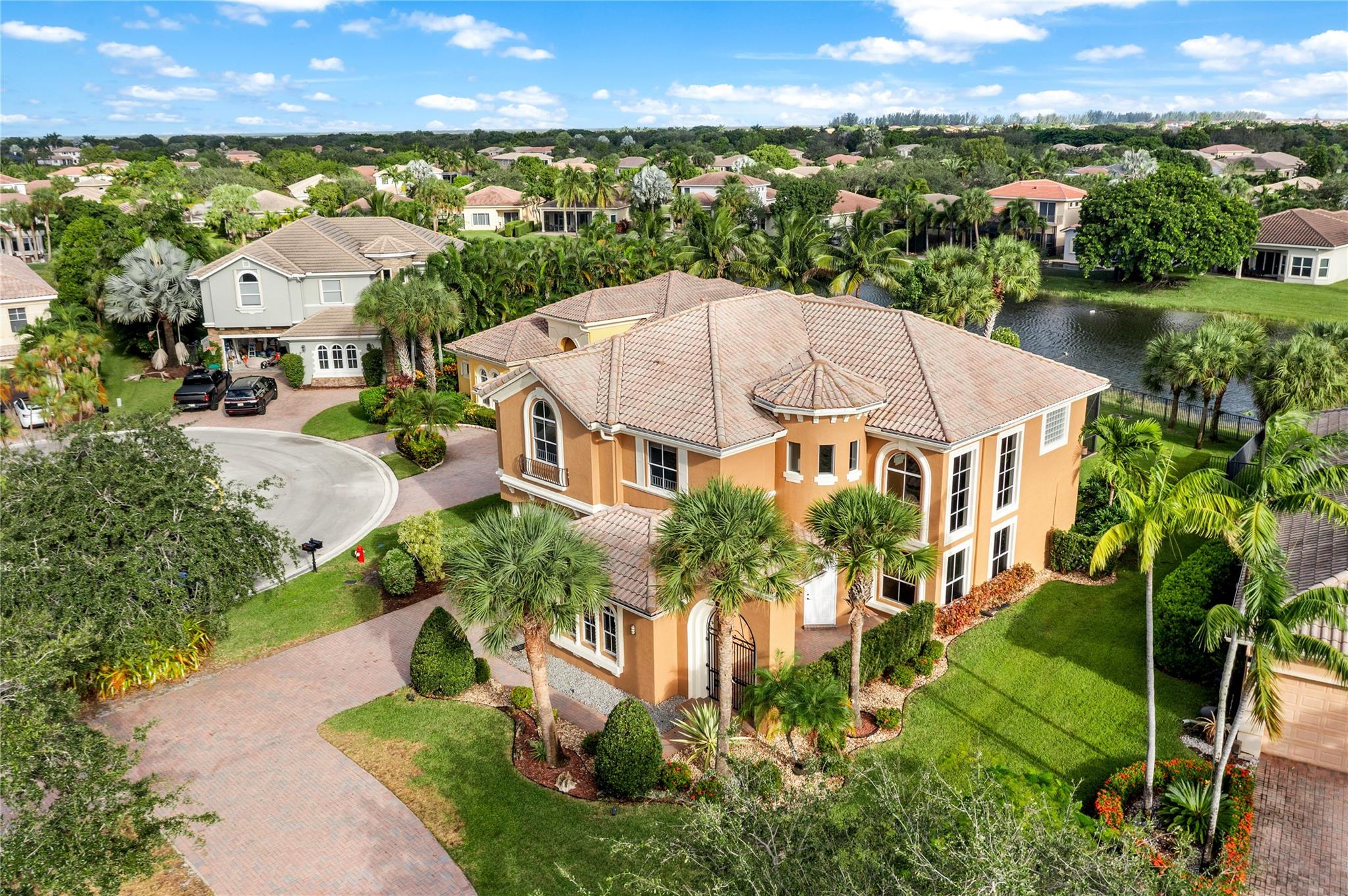 Heron Bay Central 171-23 - Residential Lease