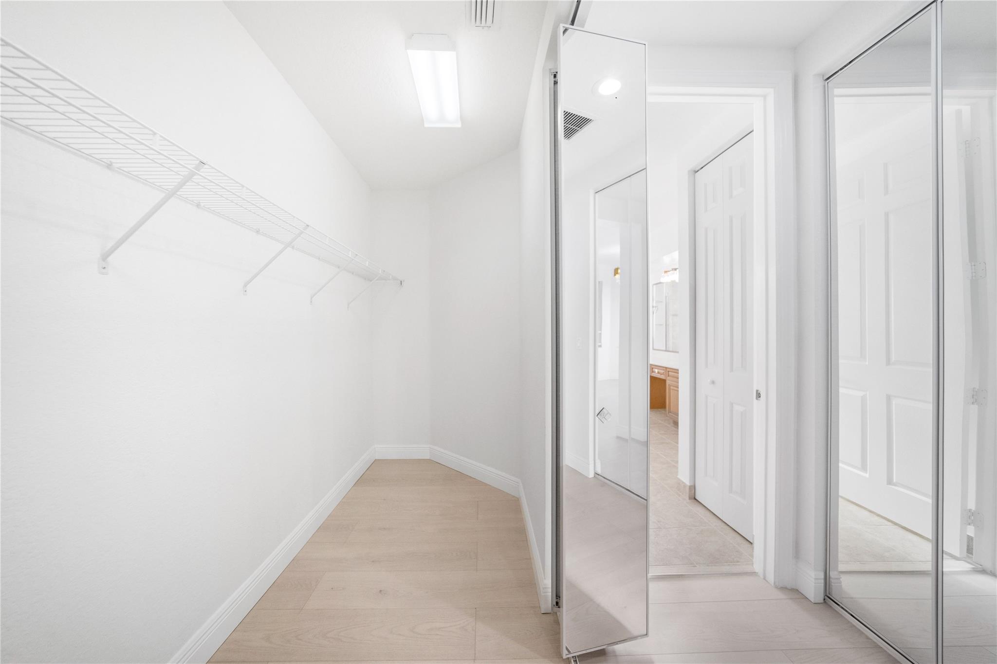Heron Bay Central 171-23 - Residential Lease