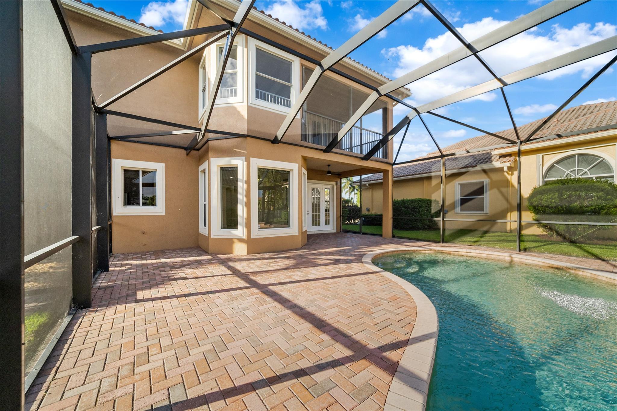 Heron Bay Central 171-23 - Residential Lease