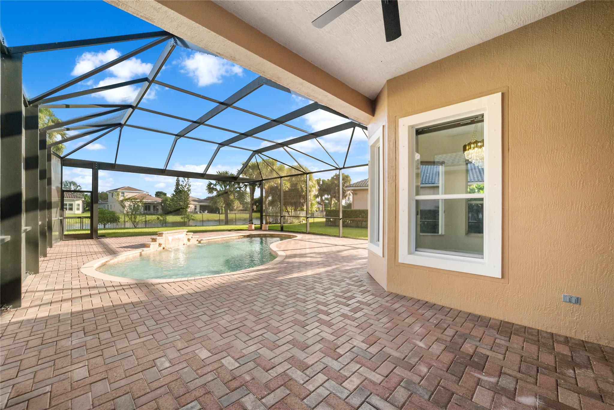 Heron Bay Central 171-23 - Residential Lease