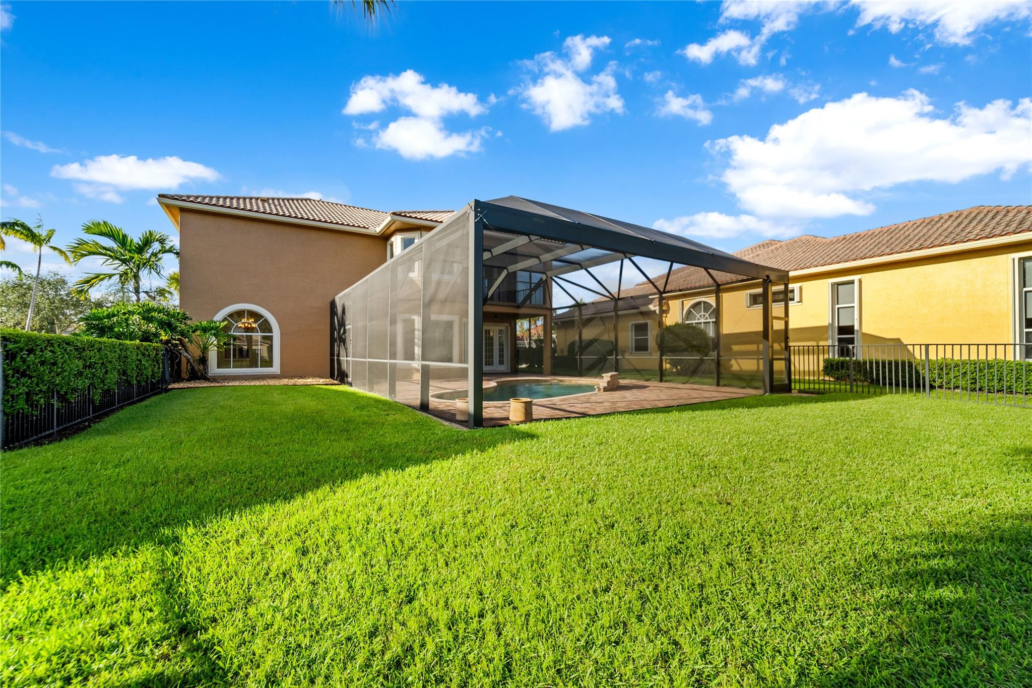 Heron Bay Central 171-23 - Residential Lease