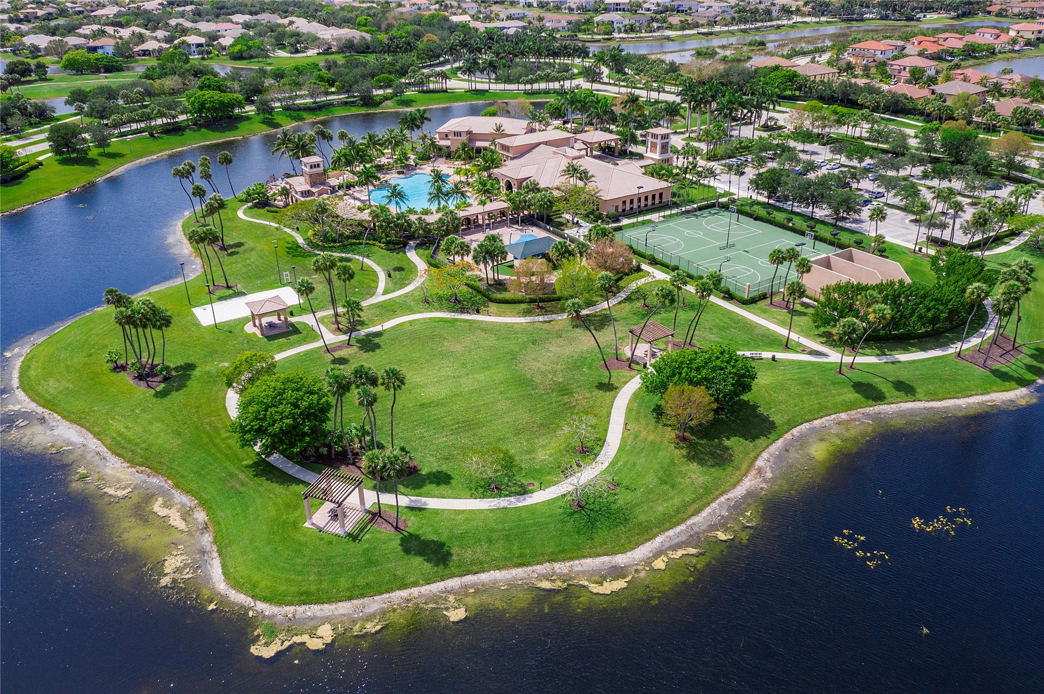 Heron Bay Central 171-23 - Residential Lease