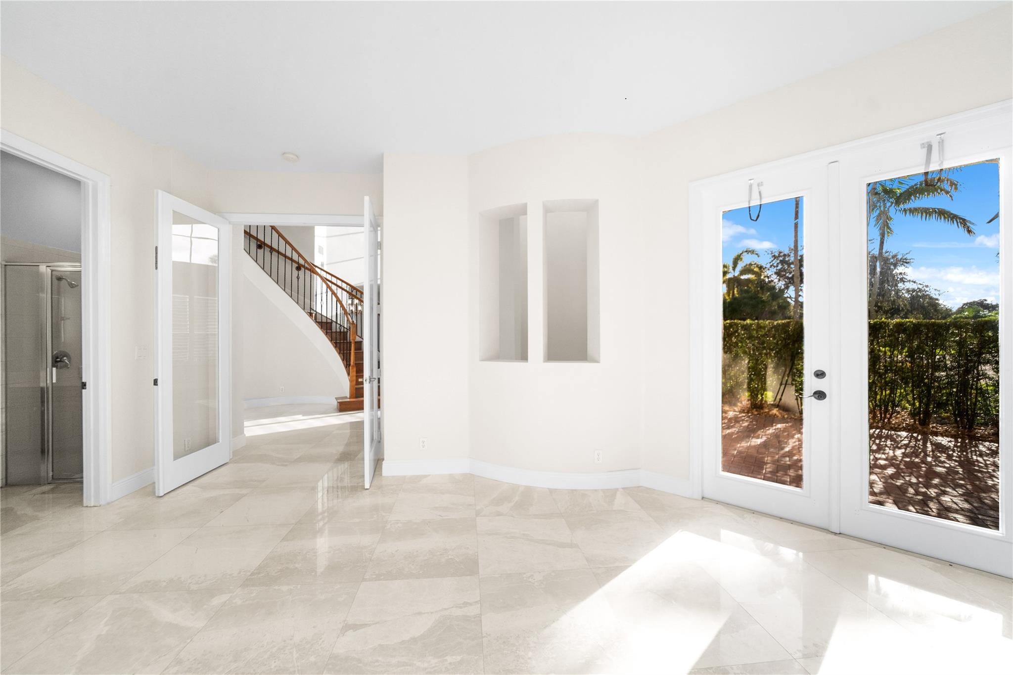 Heron Bay Central 171-23 - Residential Lease