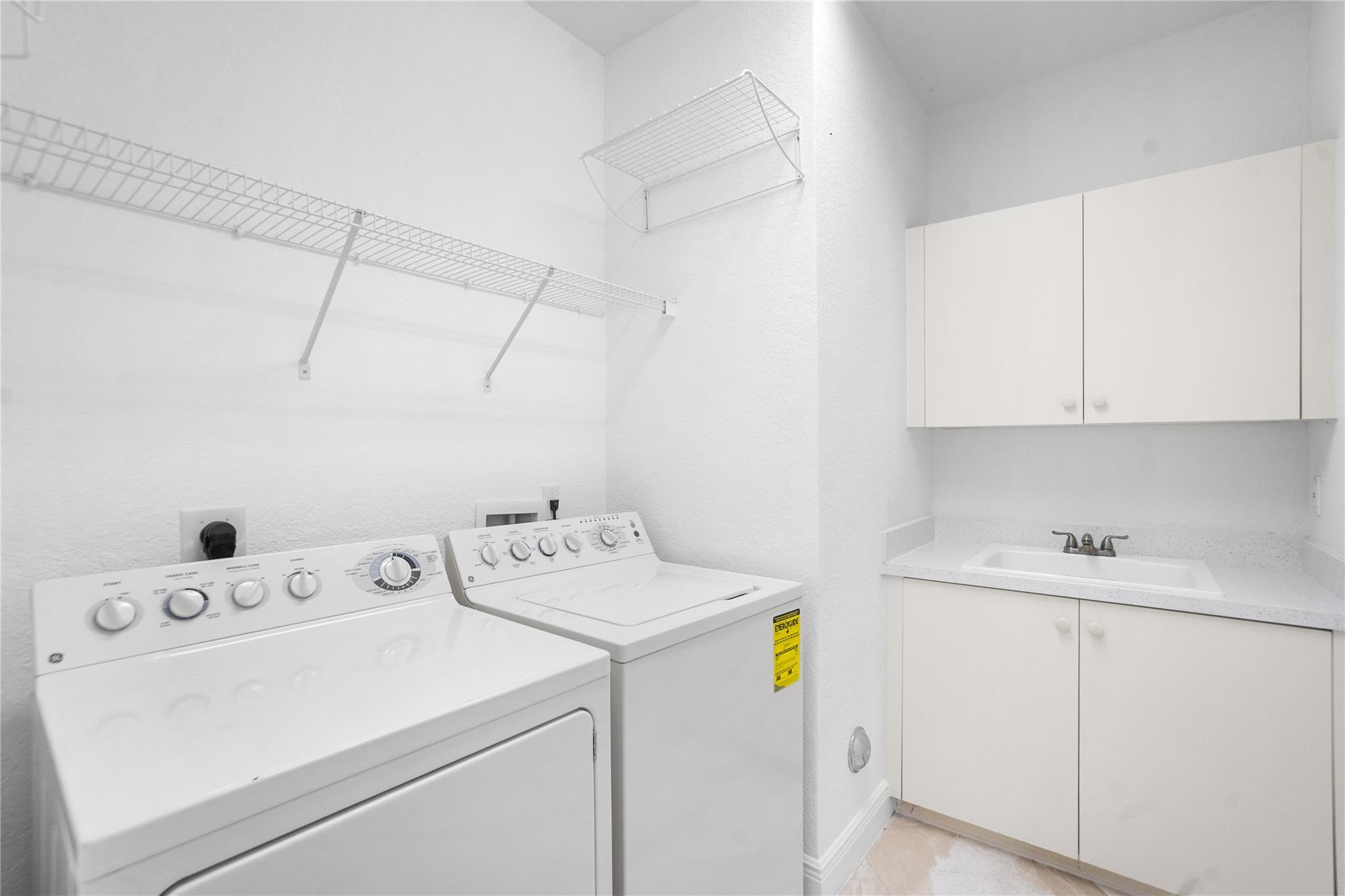 Heron Bay Central 171-23 - Residential Lease