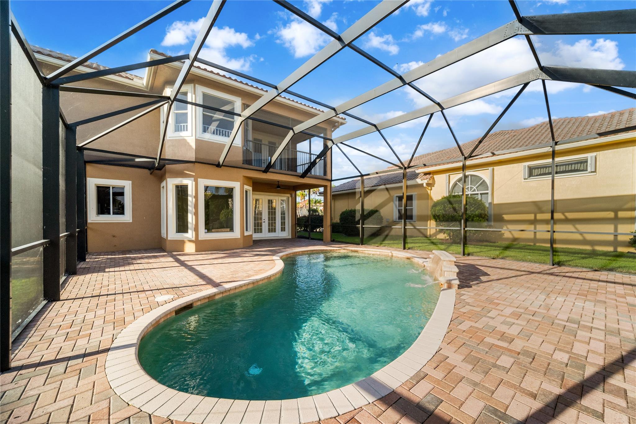 Heron Bay Central 171-23 - Residential Lease