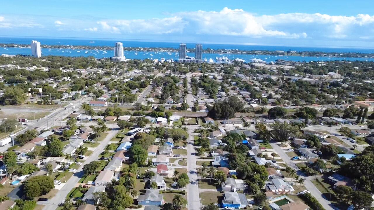 NORTHMORE ADD - Residential