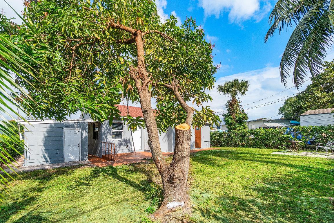 NORTHMORE ADD - Residential