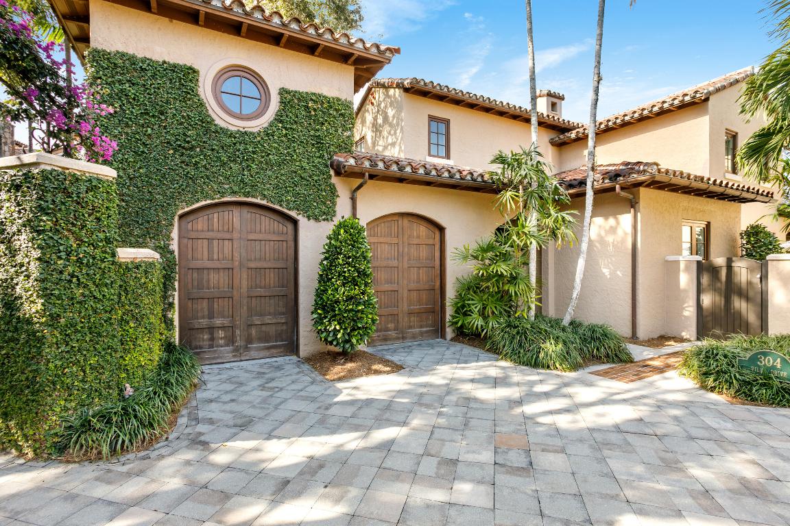 BEARS CLUB VILLAS CONDO - Residential