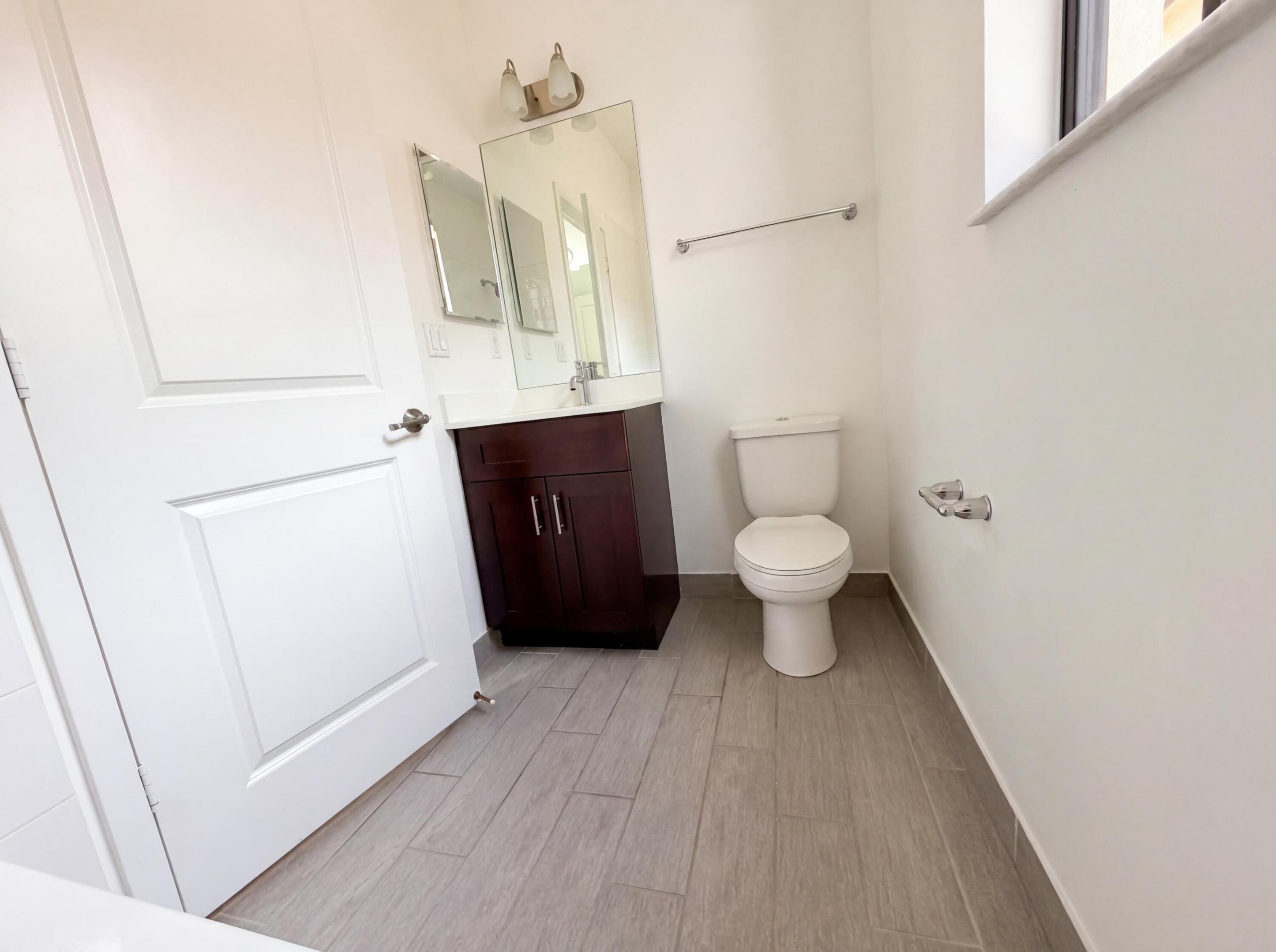 CENTRAL PARC SOUTH 182-173 B - Residential