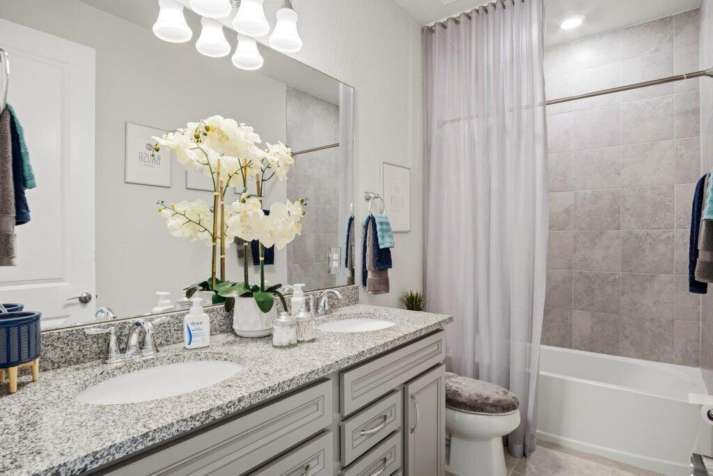 HILLCREST COUNTRY CLUB SO - Residential