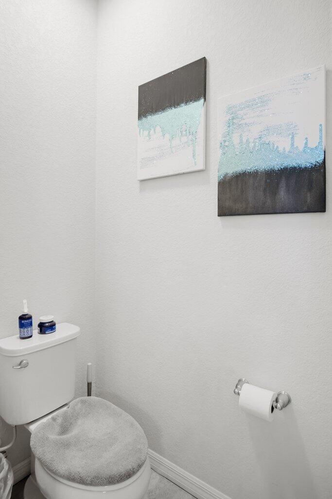 HILLCREST COUNTRY CLUB SO - Residential