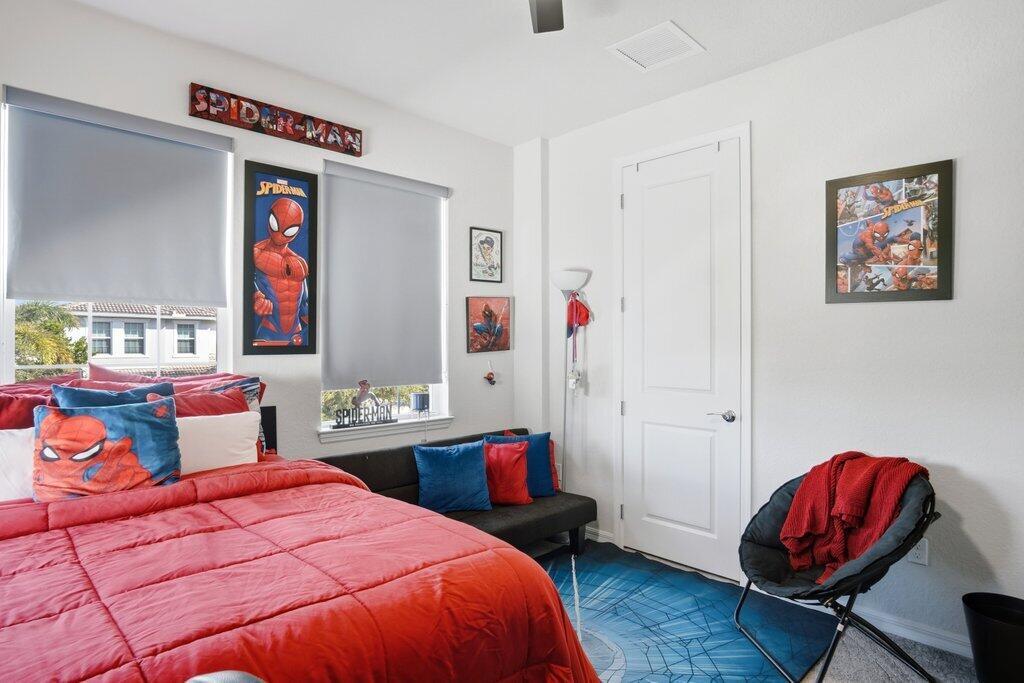 HILLCREST COUNTRY CLUB SO - Residential