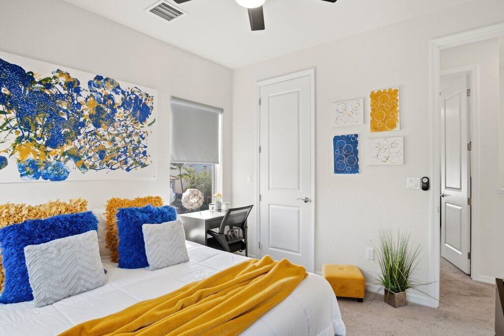 HILLCREST COUNTRY CLUB SO - Residential