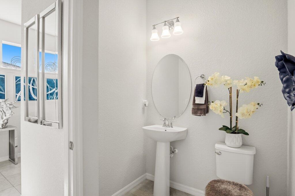 HILLCREST COUNTRY CLUB SO - Residential