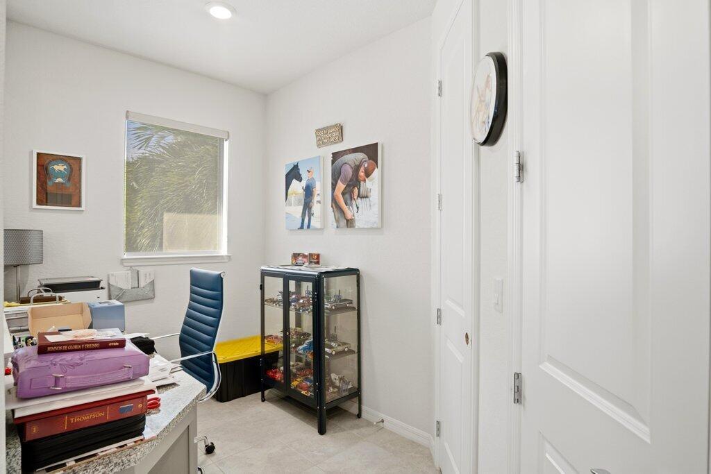 HILLCREST COUNTRY CLUB SO - Residential