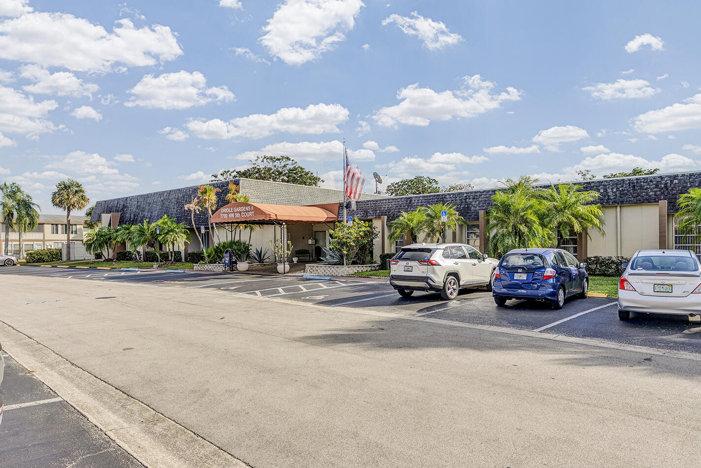 ORIOLE GARDENS TWO 52 CONDO - Residential