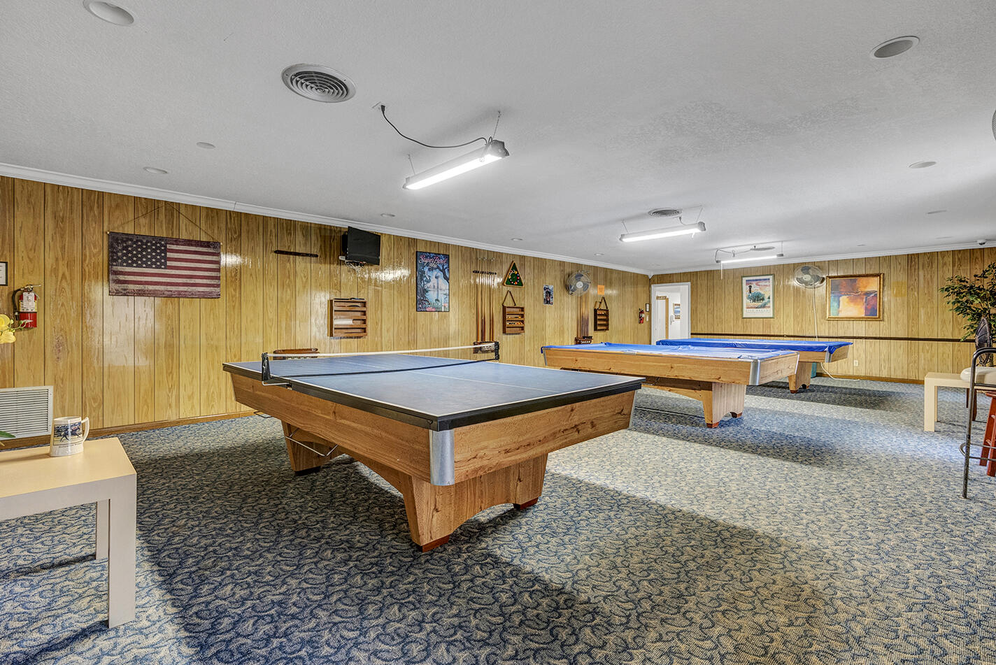 ORIOLE GARDENS TWO 52 CONDO - Residential