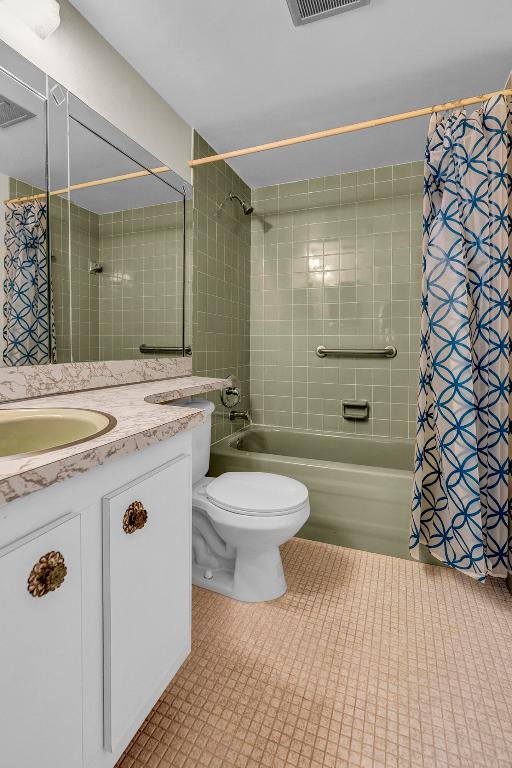 ORIOLE GARDENS TWO 52 CONDO - Residential