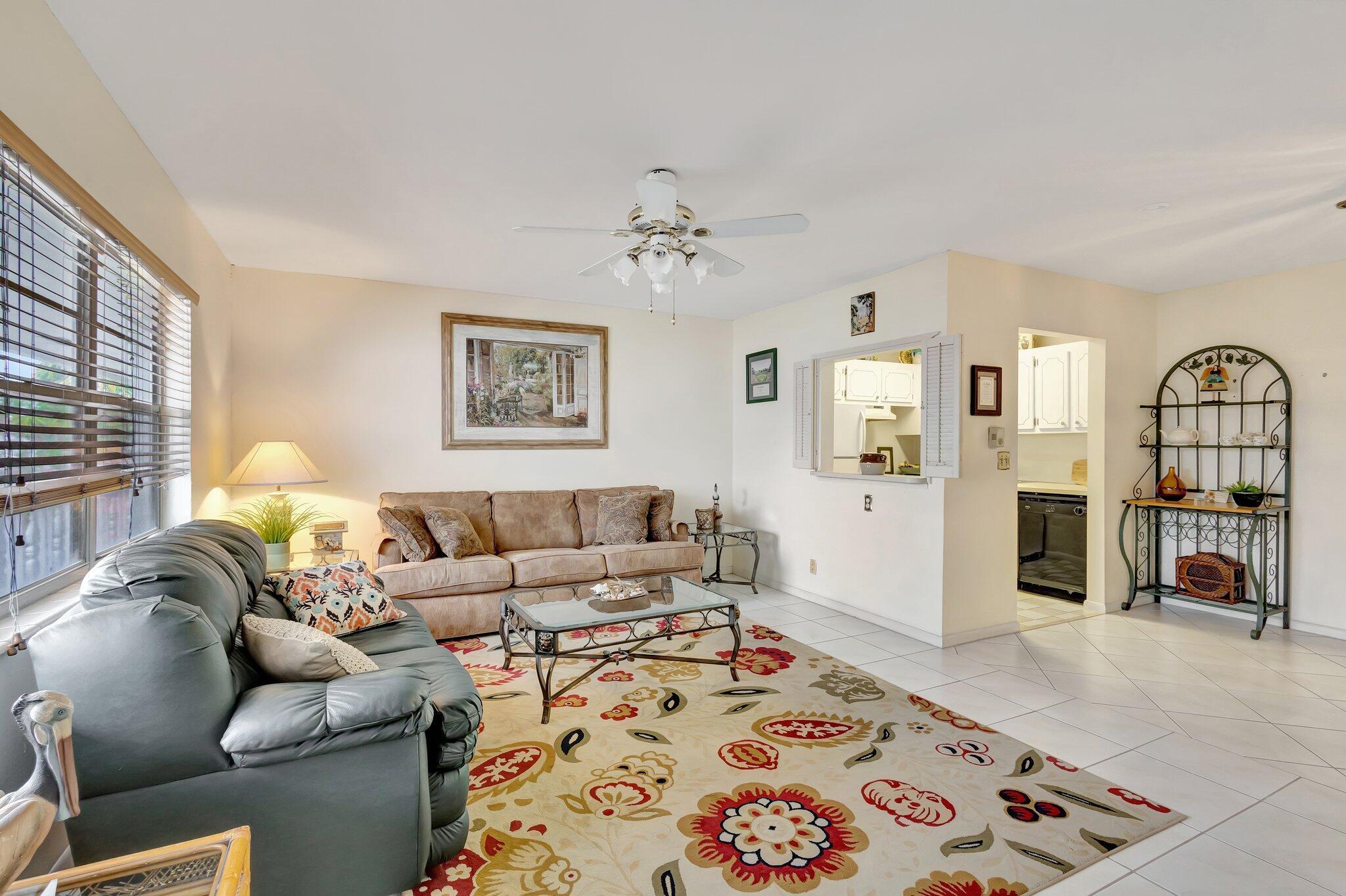 CENTURY VILLAGE  COVENTRY - Residential