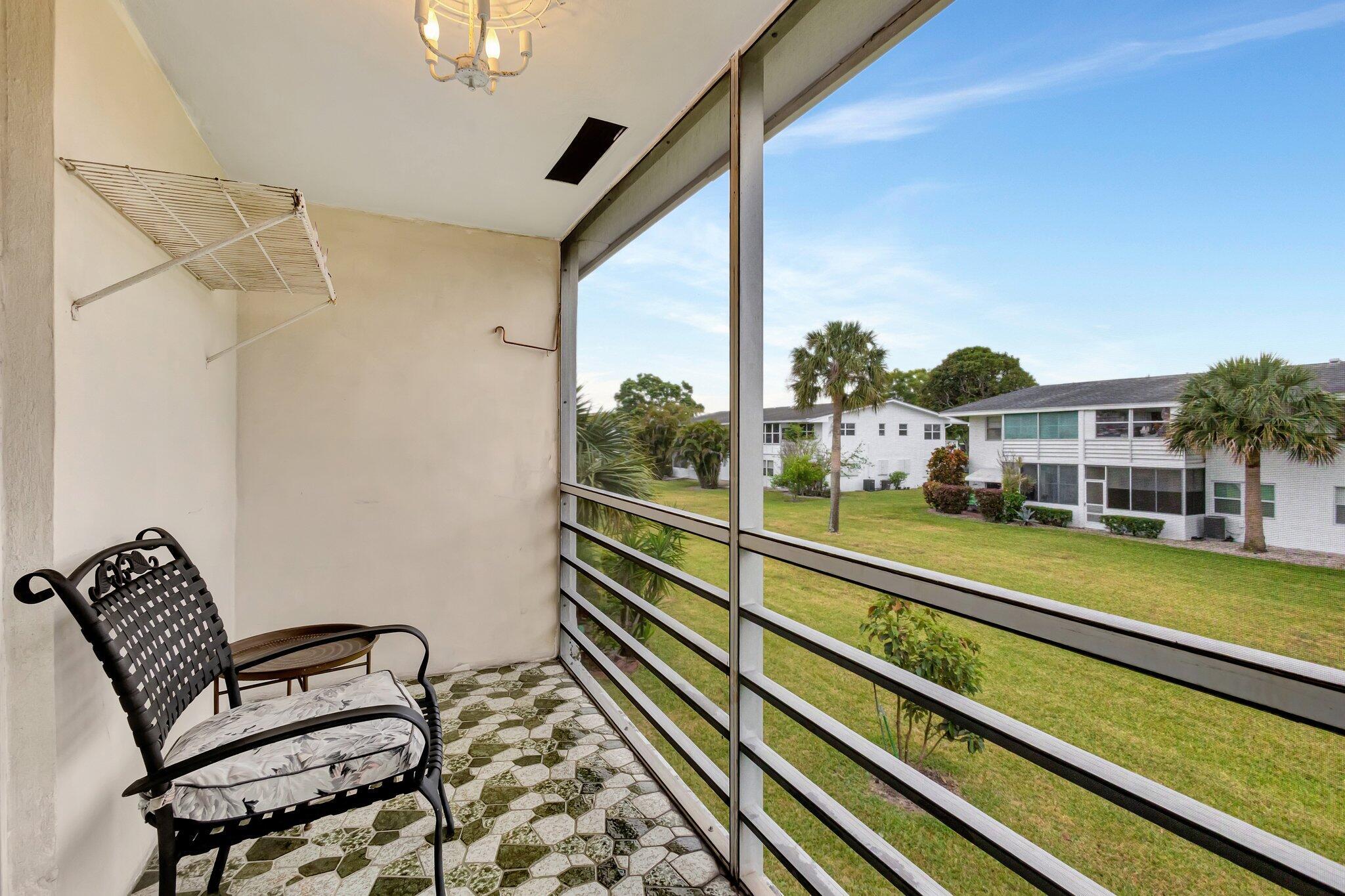 CENTURY VILLAGE  COVENTRY - Residential