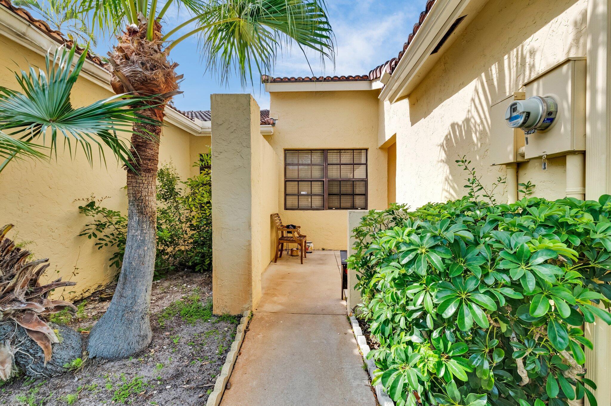 6837 Bridlewood Court