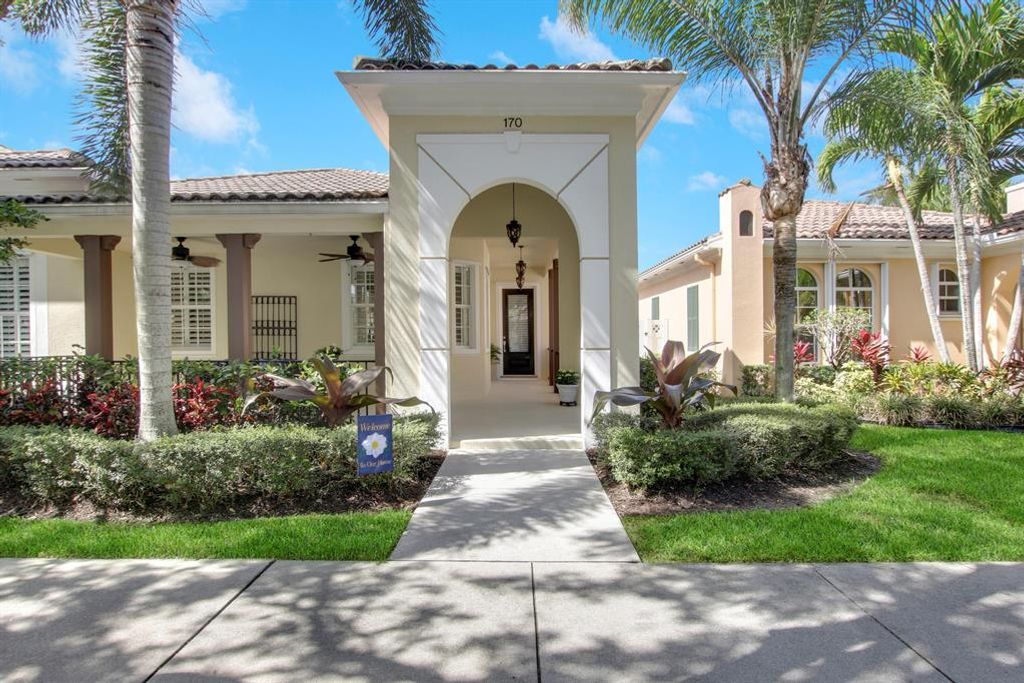 Photo of 170 San Remo Drive Dr, Jupiter, FL 33458 (MLS # R10793544)