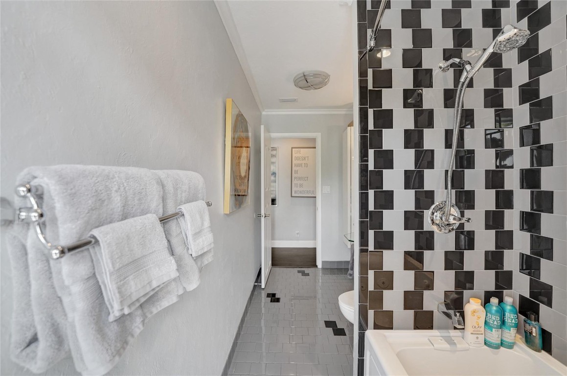 OAKLAND PARK - Residential