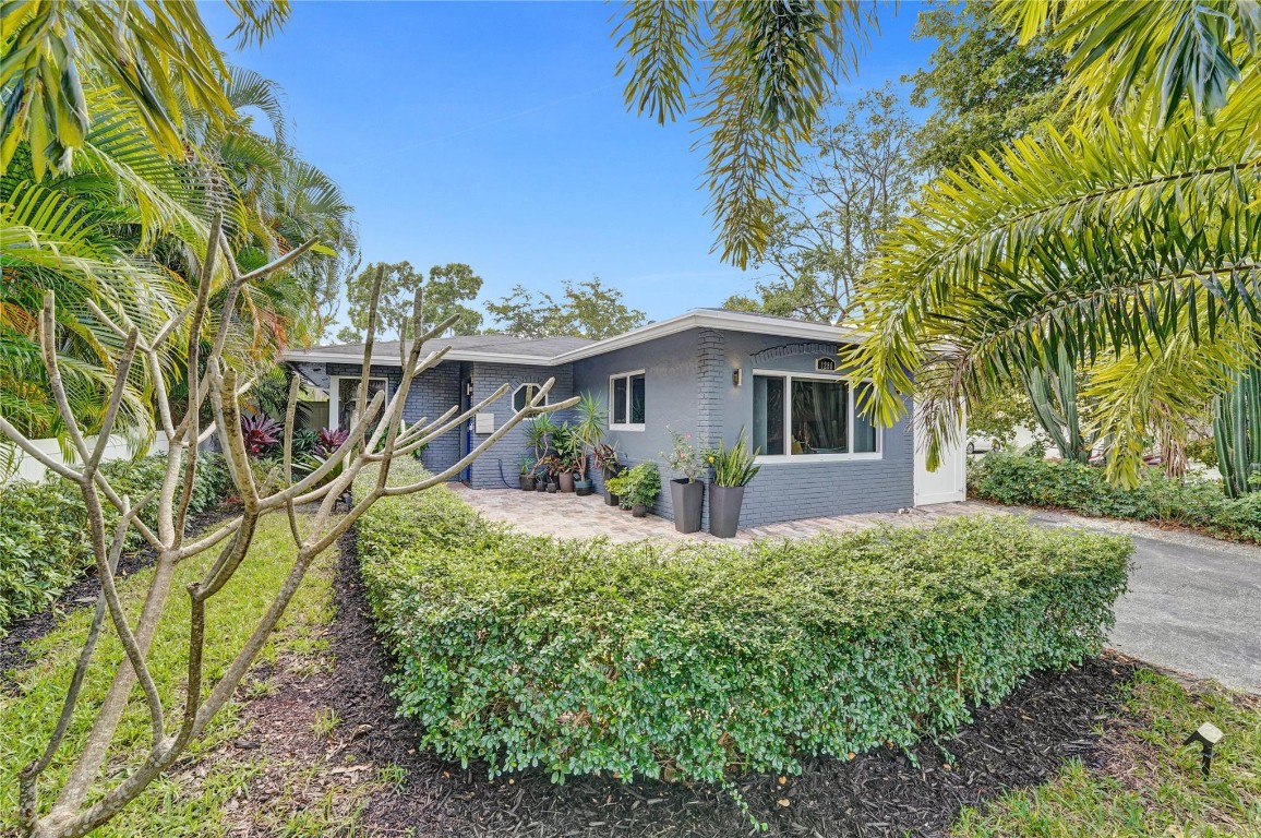 OAKLAND PARK - Residential