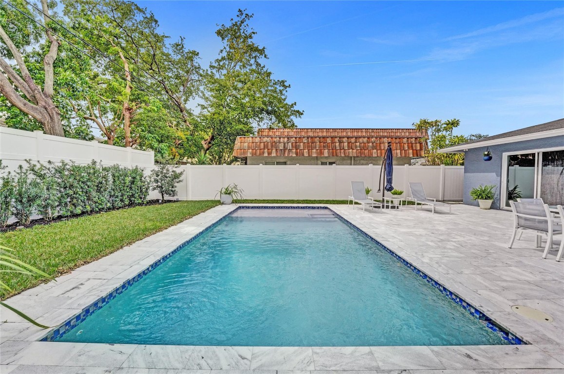 OAKLAND PARK - Residential