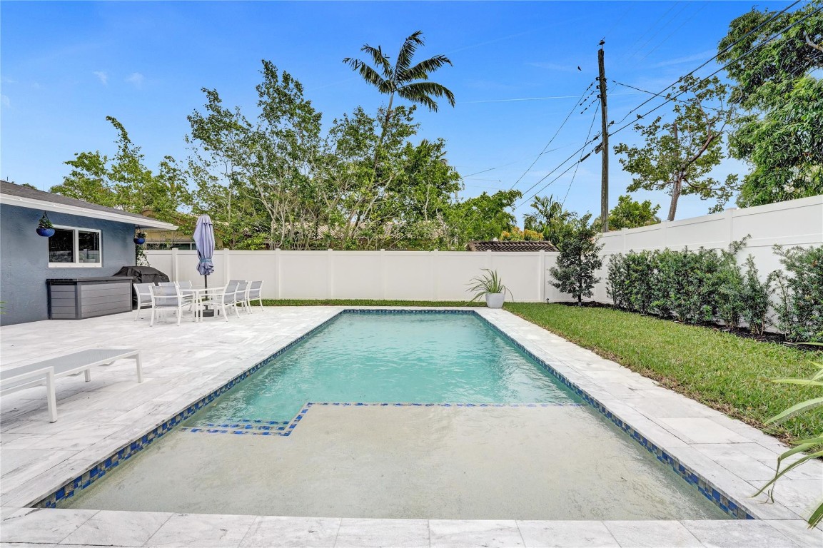 OAKLAND PARK - Residential