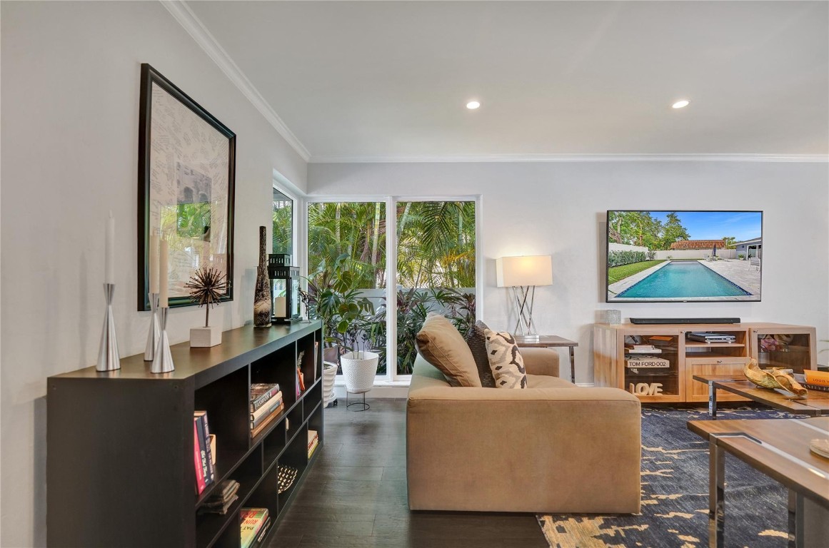 OAKLAND PARK - Residential