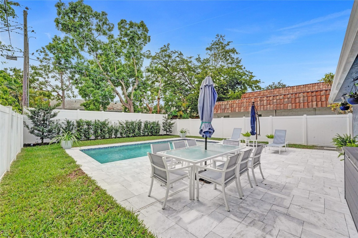 OAKLAND PARK - Residential