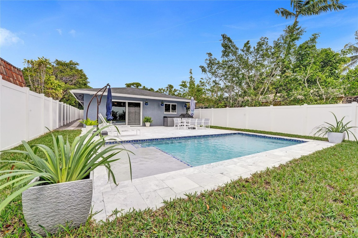 OAKLAND PARK - Residential