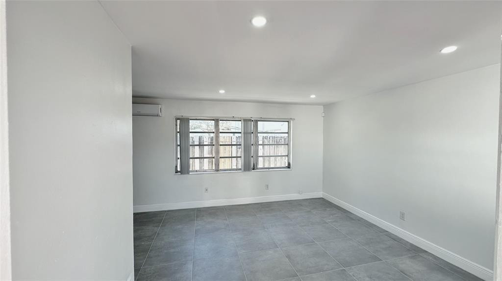 TUNISON PARK - Residential Income