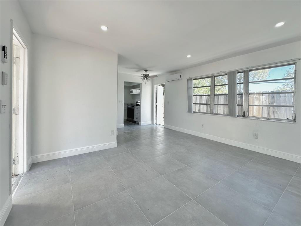 TUNISON PARK - Residential Income